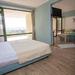 Amfibia Complex 酒店 阳光海滩