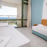 酒店 Amfibia Complex 阳光海滩