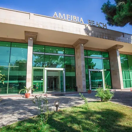Amfibia Complex 酒店 3*