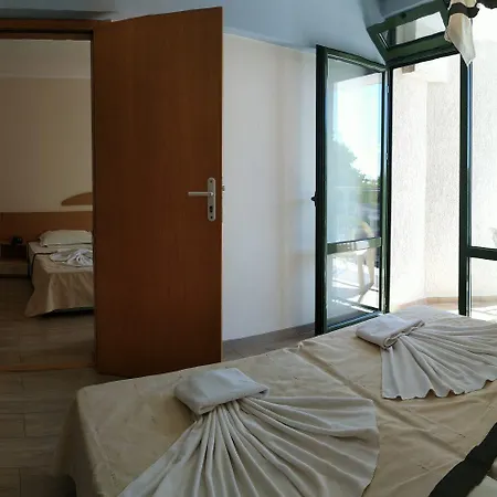 فندق Amfibia Complex ساني بيتش