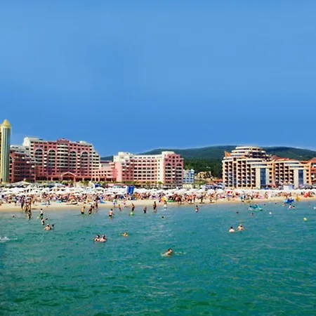 Amfibia Complex 3* ساني بيتش