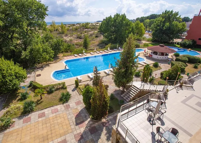 Amfibia Complex Hotel