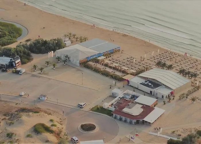 Amfibia Complex Hotel 3*