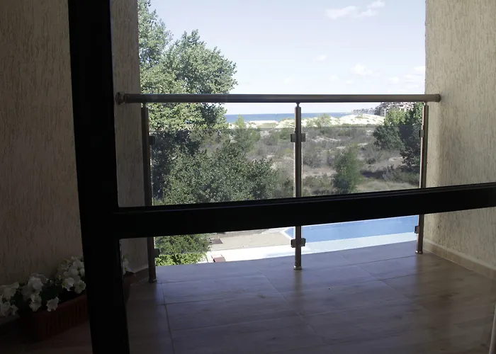 Отель Amfibia Complex